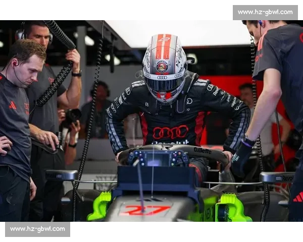 F1比赛周末:从练习赛到正赛的完整流程 F1比赛周末:从练习赛到正赛的完整流程